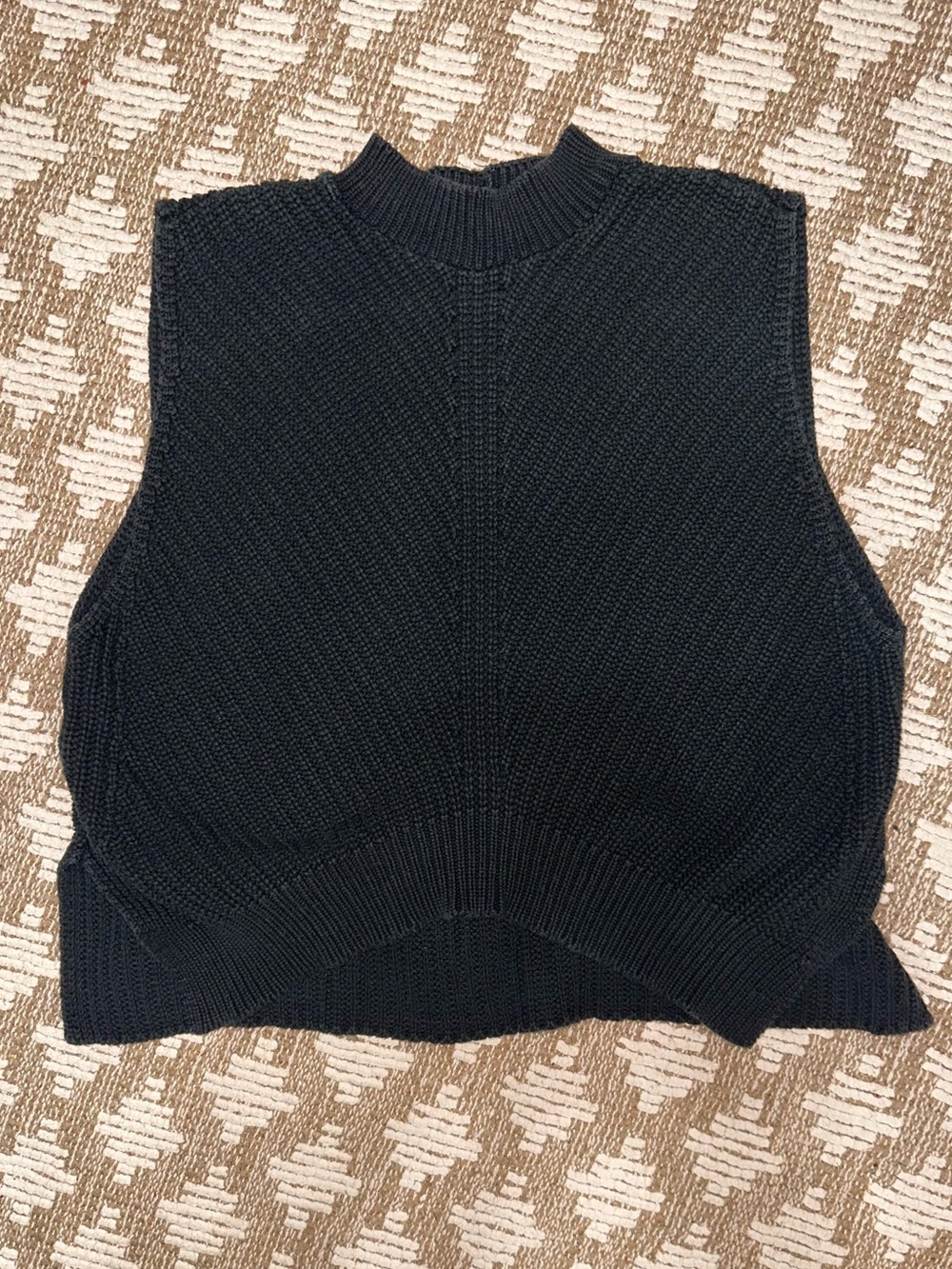 Express Black Ribbed Knit Sleeveless Tank - Size Medium